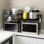 ⁦Support pour four à micro-ondes et étagère de rangement 3 étages – منظم أغراض وحامل ميكروويف⁩ - الصورة ⁦2⁩